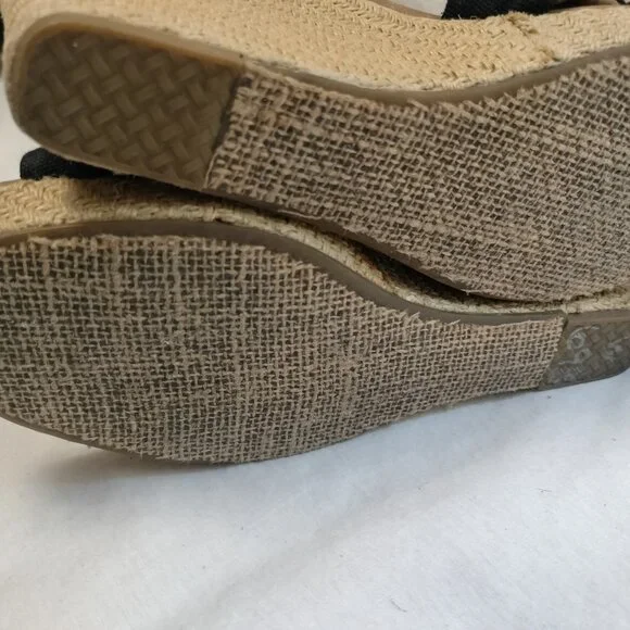 TOMS Wedge Espadrille Sandal Black Fabric, size 9W - Picture 7 of 8